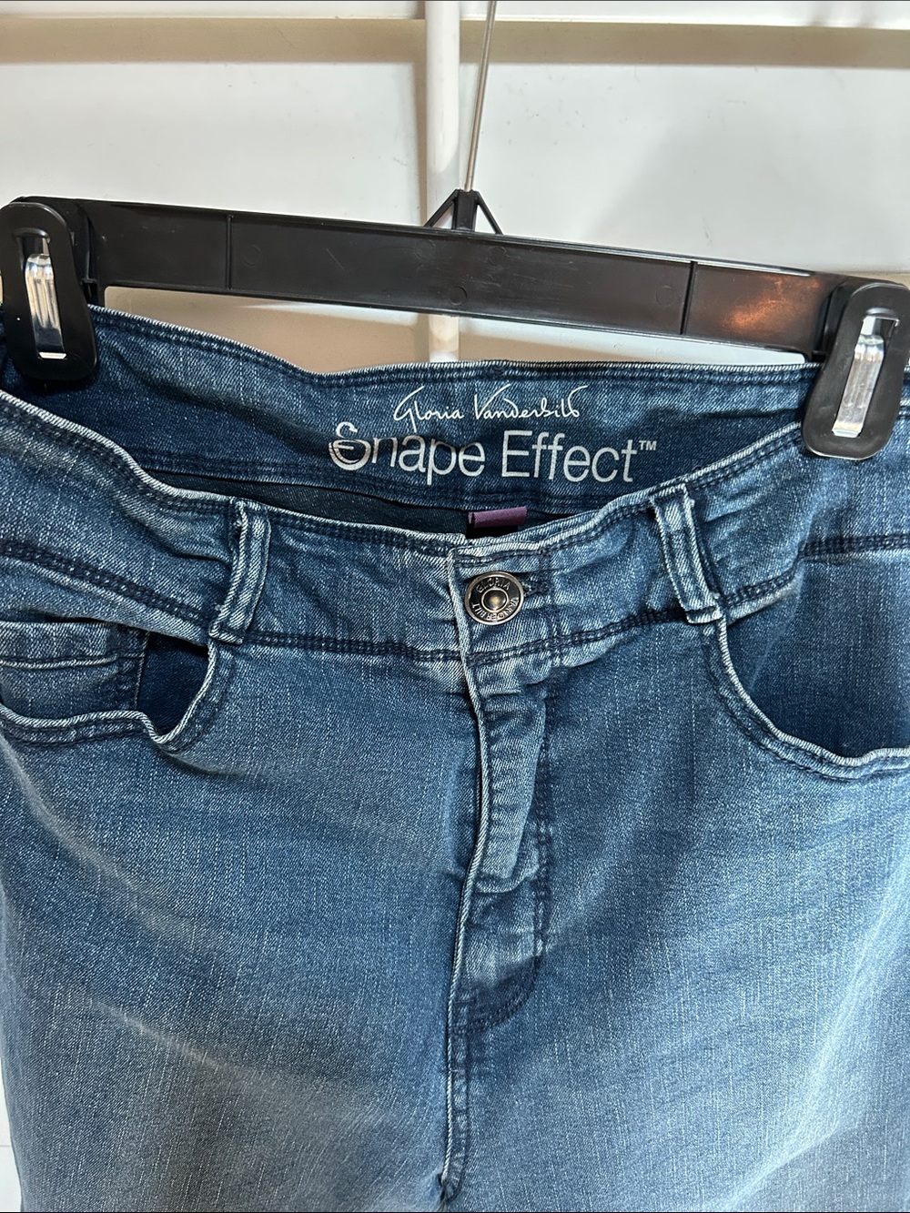 Gloria Vanderbilt Shape Effect Mid Wash Blue Women's Jeggings